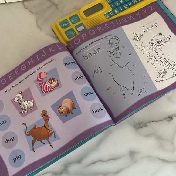 Disney Words & Letters Sight & Sound Activity Book - Picture 8 of 9